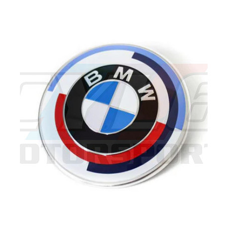 LOGO 82MM ARRIERE SANS OPTION CAMERA DE RECUL 50EME ANNIVERSAIRE MOTORSPORT HERITAGE G22 G23 G26 G82 G83 BMW ORIGINE